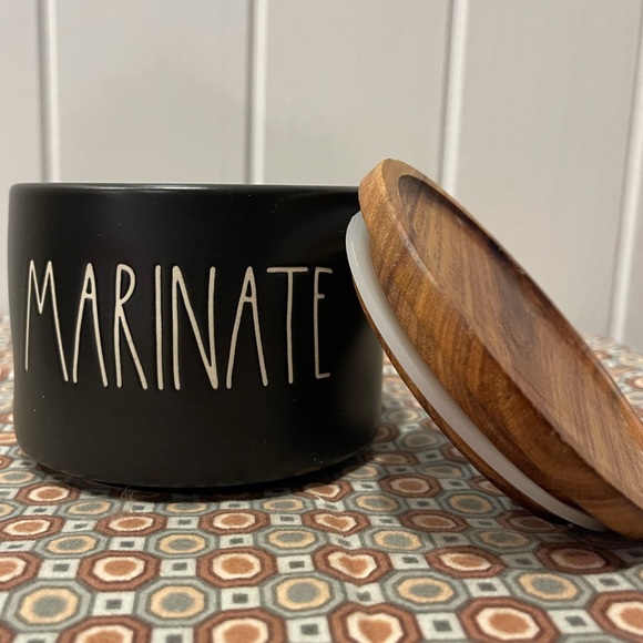 Rae Dunn Stacking Spice Jars - Picture 6 of 8